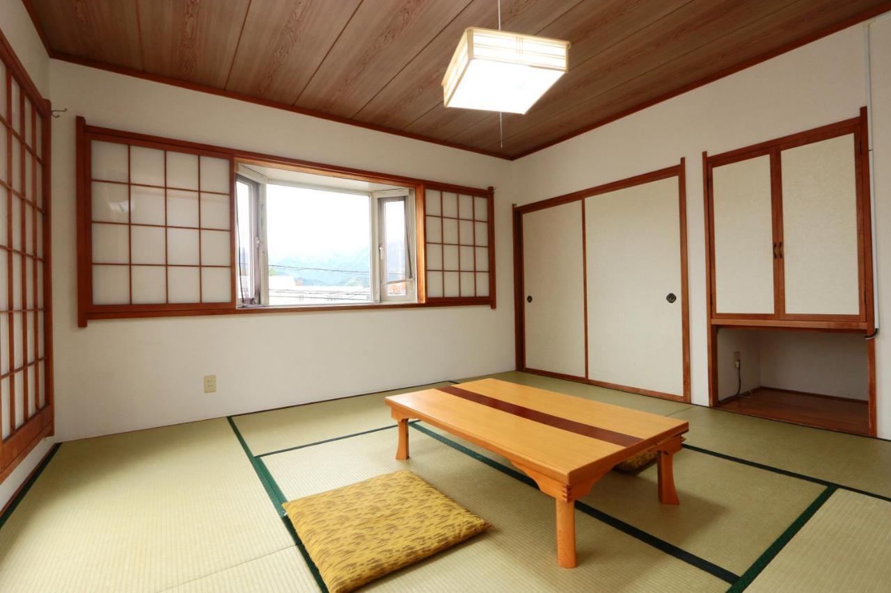 Resort inn Sakanoshita Fujikawaguchiko Eksteriør bilde